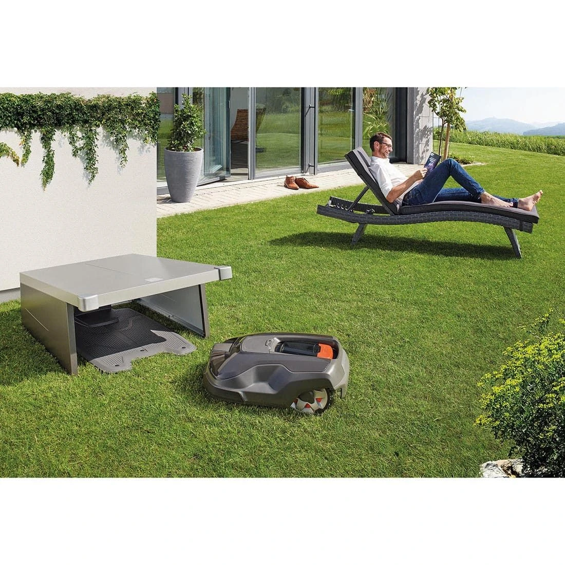 Biohort Charly Rasenrobotergarage Grau 2 Biohort Charly Rasenrobotergarage Grau – Bild 2