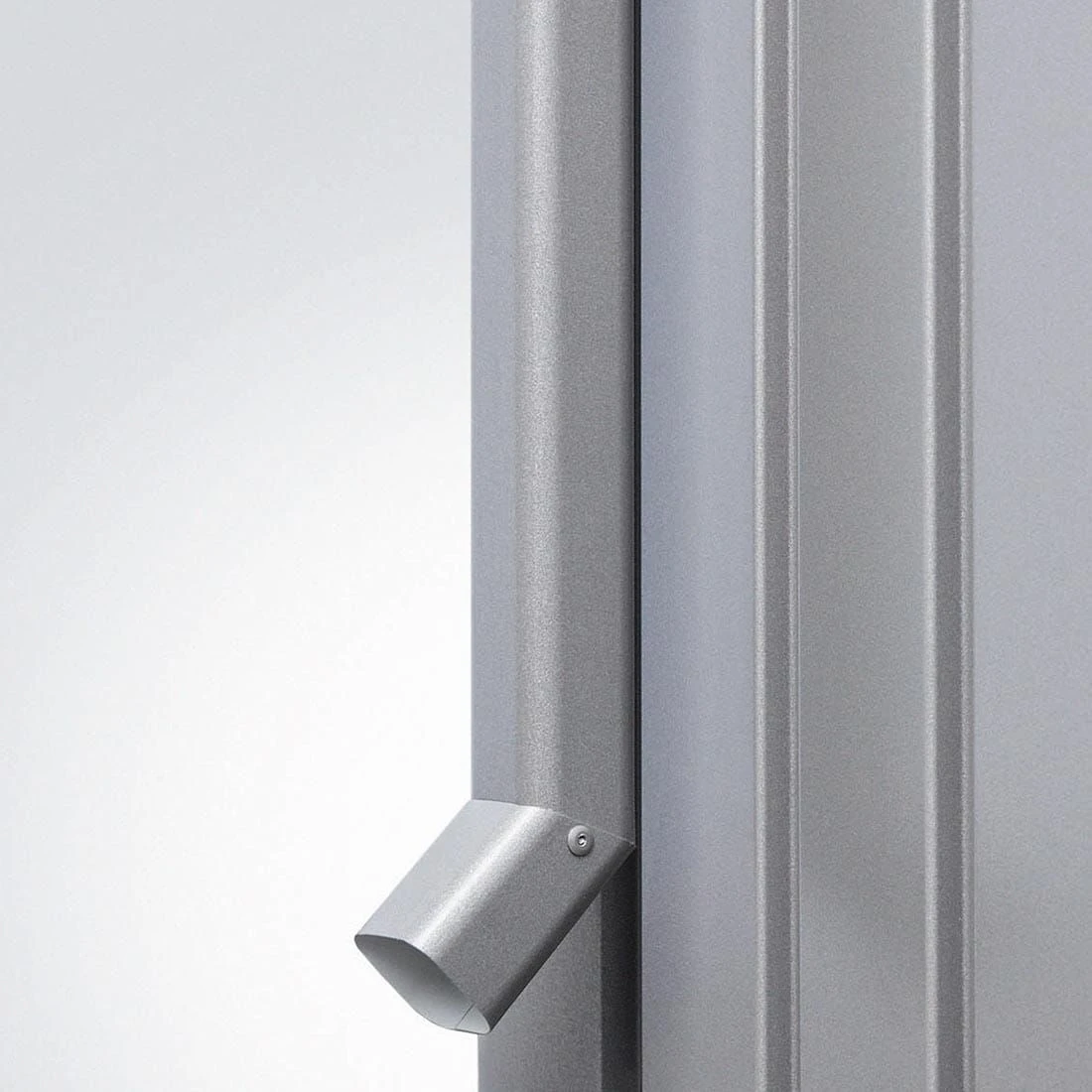 Biohort Europa Gerätehaus Regenfallrohr-Set Quarzgrau-Metallic 2 Biohort Europa Gerätehaus Regenfallrohr-Set Quarzgrau-Metallic – Bild 2