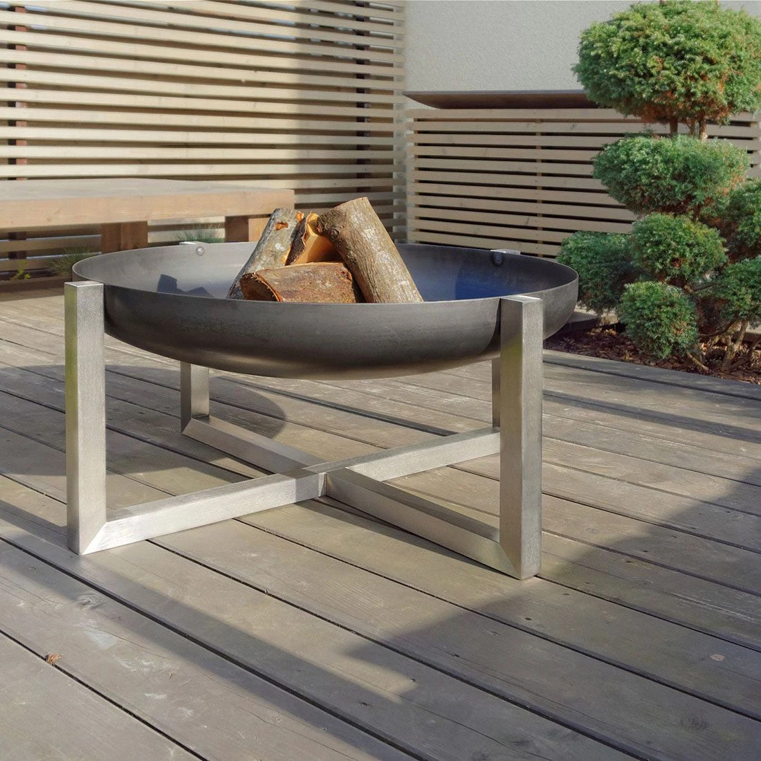 SvenskaV Cross Super XXL Feuerschale Ø79cm Rohstahl Schwarz 2 SvenskaV Cross Super XXL Feuerschale Ø79cm Rohstahl Schwarz – Bild 2